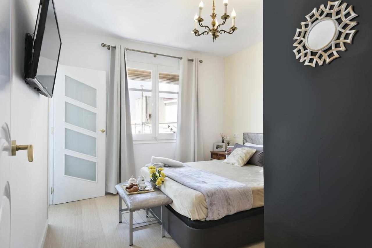 Apartment Leonor Barcelona Exterior photo